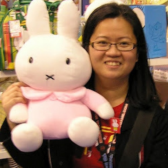 Meet your Posher, Anna - Picture 1 of 1